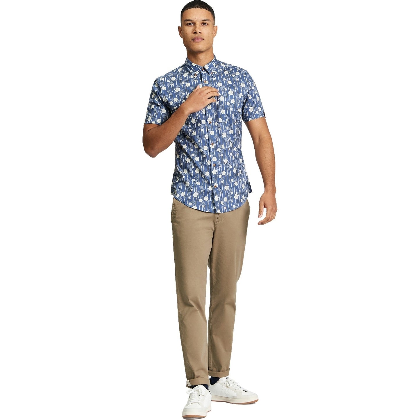 Ben Sherman Mens Floral Bamboo Print Short Sleeve Shirt