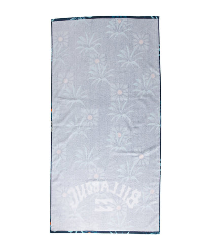 Billabong Wave Patterned Beach Towel