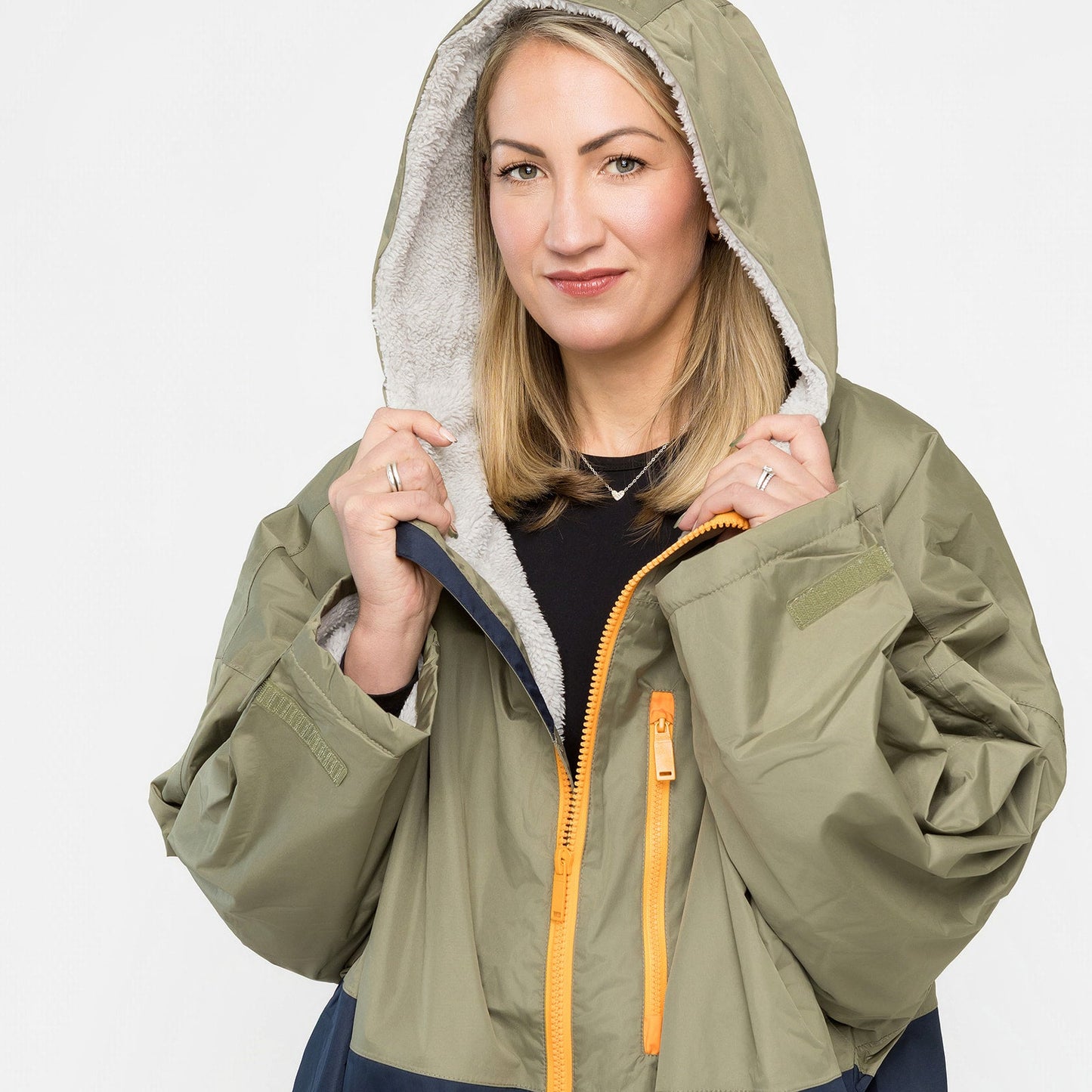 Bench Rira Waterproof Changing Robe
