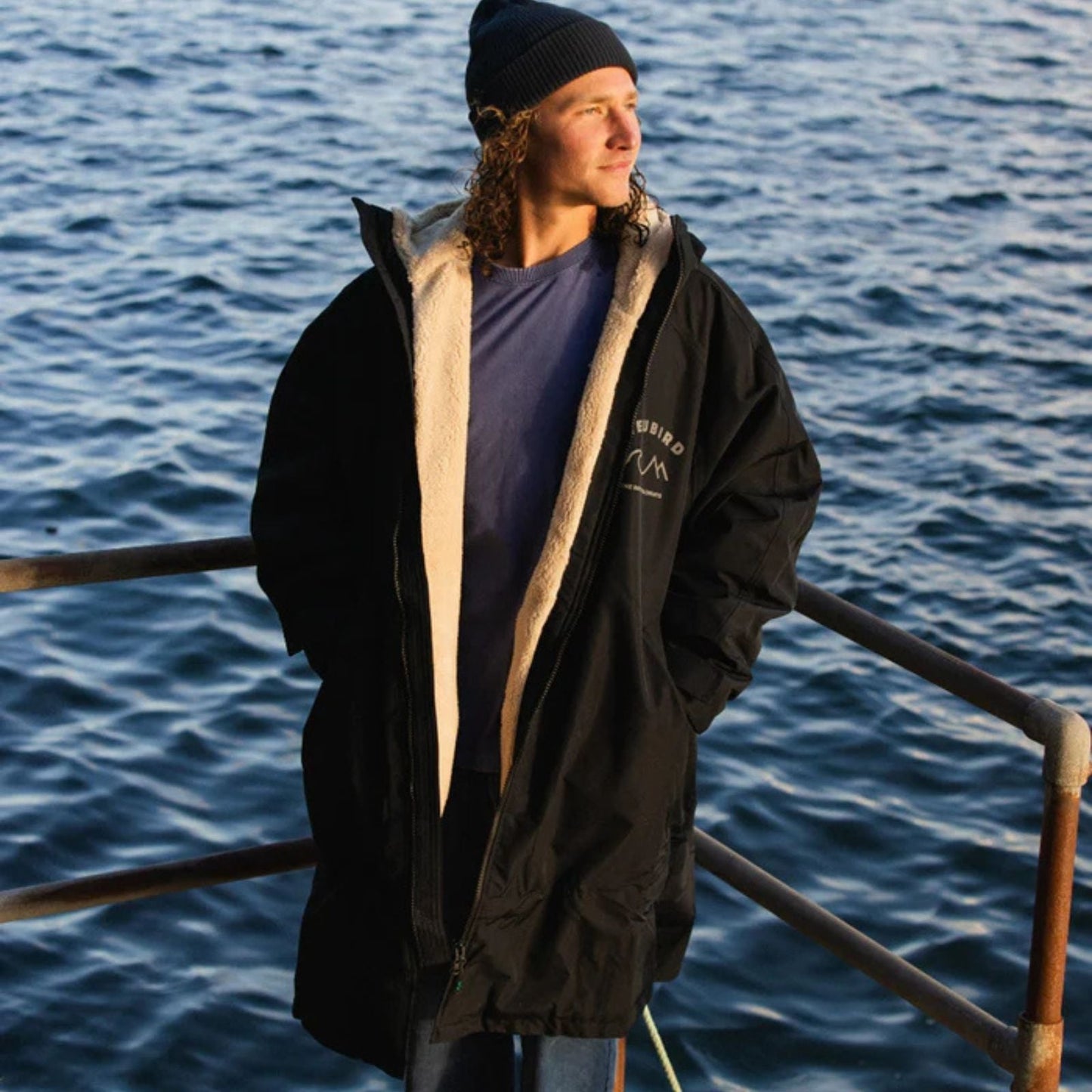 Bleubird Nordic Adults Waterproof Changing Robe
