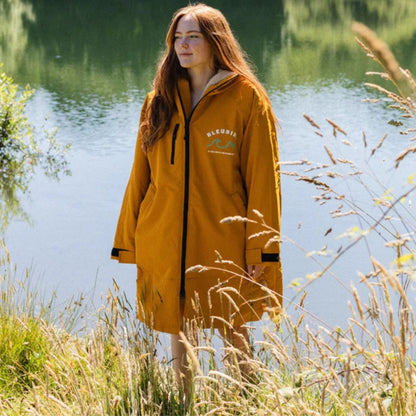 Bleubird Nordic Adults Waterproof Changing Robe